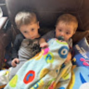 Meet your Posher, Angela